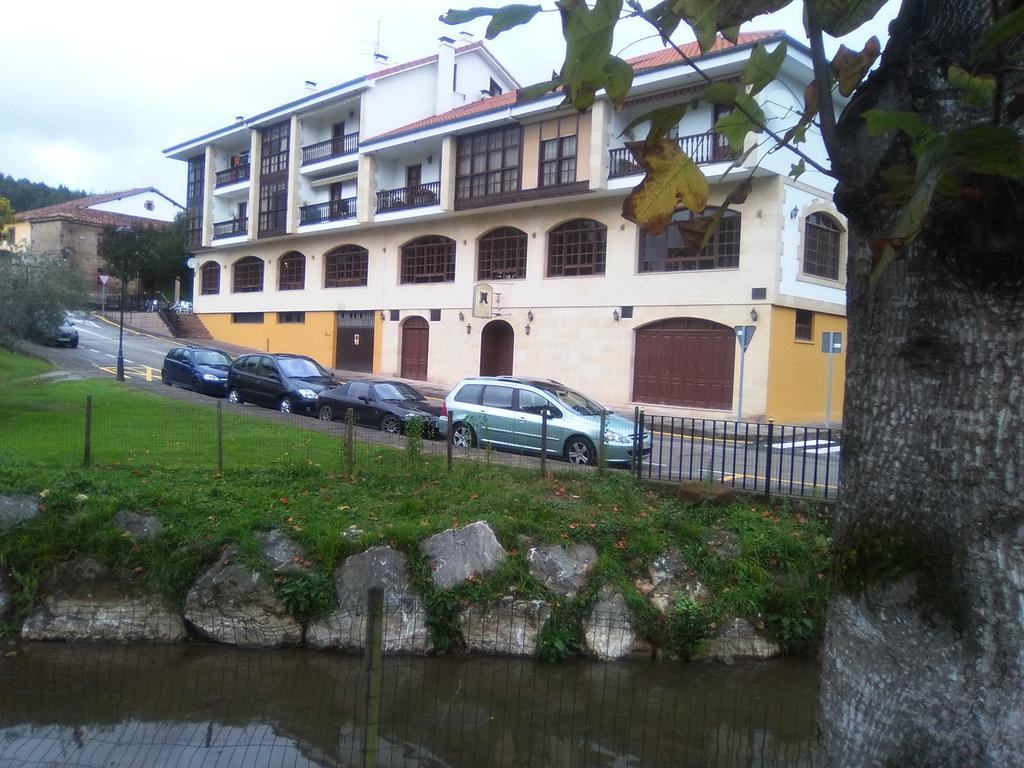 Pension El Ansar Cartes Exterior photo